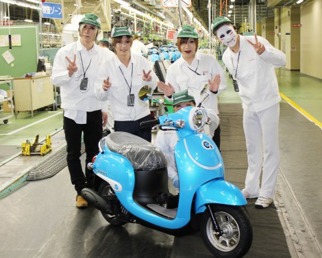 ゴールデンボンバーがHonda熊本製作所を激励訪問!画像・動画まとめ