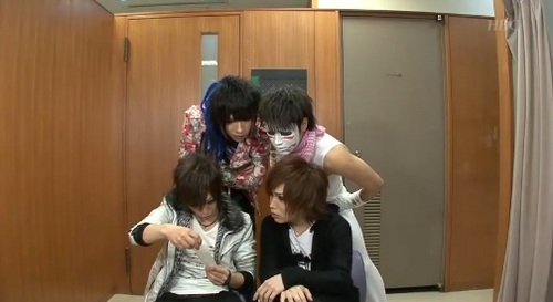 CDTVゴールデンボンバー112 (3).jpg