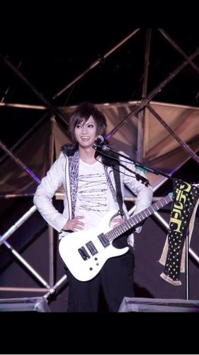fumi19 (3).jpg